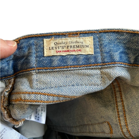 Levi’s 501 High Rise Denim Short Light Wash - Picture 9 of 11